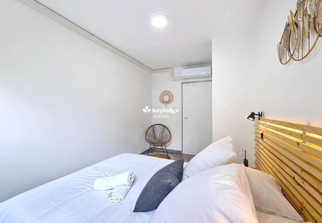 Apartment in Saint Pierre - Douceur Exotique – T3 with shared swimming pool - Saint-Pierre dowtown Apartment in Saint Pierre - Douceur Exotique – T3 with shared swimming pool - Saint-Pierre dowtown
