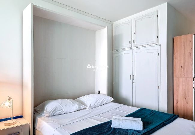 Studio in Saint-Gilles les Bains - Florali, studio 5 minutes the beach – Saint-Gilles Studio in Saint-Gilles les Bains - Florali, studio 5 minutes the beach – Saint-Gilles