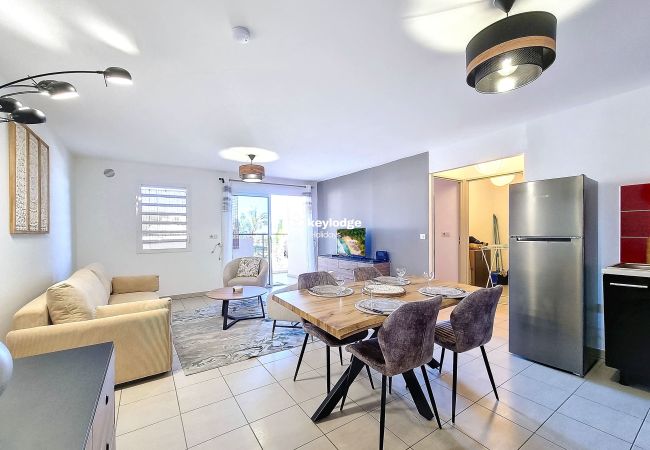 Apartment in Sainte-Clotilde - Casa Nostra - T2 close to the Clinic - Sainte-Clotilde Apartment in Sainte-Clotilde - Casa Nostra - T2 close to the Clinic - Sainte-Clotilde