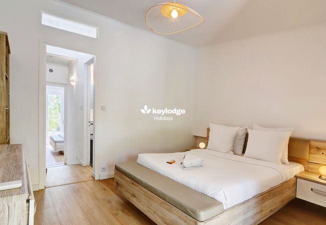 House in Saint-Gilles les Bains - Villa Venus**** – with swimming pool and sea view – St-Gilles House in Saint-Gilles les Bains - Villa Venus**** – with swimming pool and sea view – St-Gilles