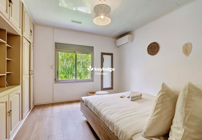 House in Saint-Gilles les Bains - Villa Venus**** – with swimming pool and sea view – St-Gilles House in Saint-Gilles les Bains - Villa Venus**** – with swimming pool and sea view – St-Gilles