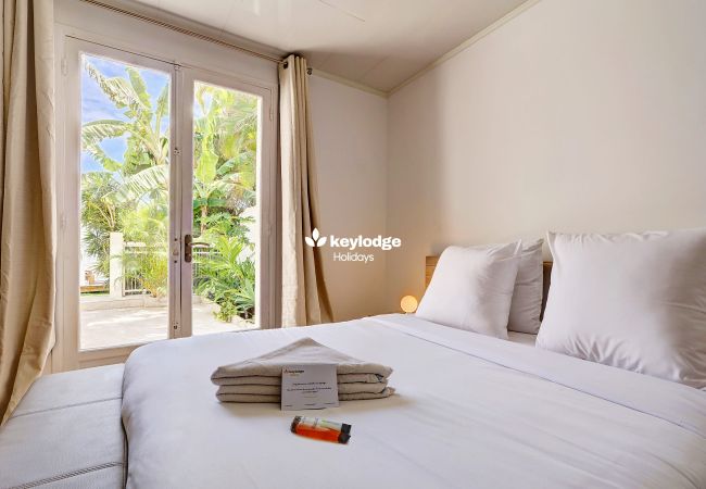 House in Saint-Gilles les Bains - Villa Venus**** – with swimming pool and sea view – St-Gilles House in Saint-Gilles les Bains - Villa Venus**** – with swimming pool and sea view – St-Gilles