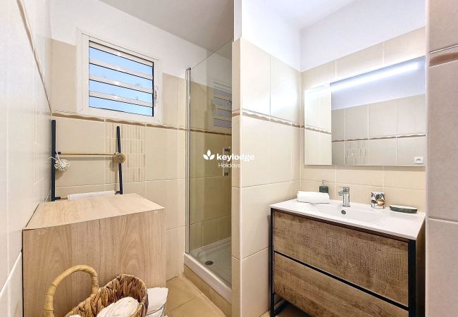 Apartment in LA POSSESSION - L'Espérance - T2 in la Possession Apartment in LA POSSESSION - L'Espérance - T2 in la Possession