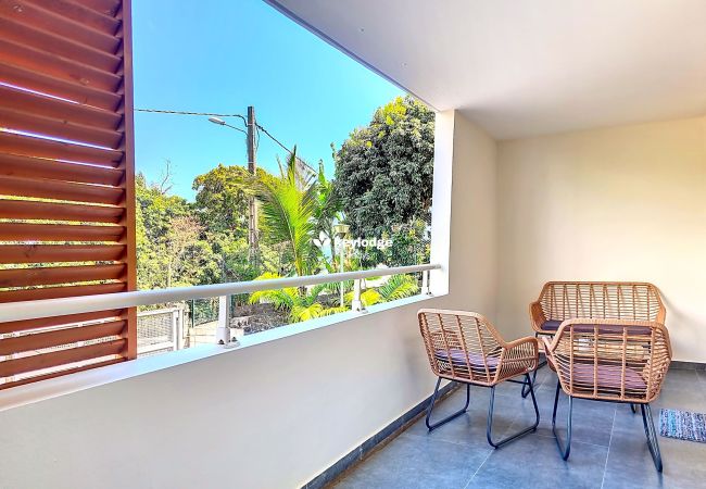 Apartment in Saint Denis - T2 – Ecrin de Douceur - 42 m2 - 10 min from Saint-Denis center Apartment in Saint Denis - T2 – Ecrin de Douceur - 42 m2 - 10 min from Saint-Denis center