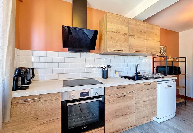 Apartment in CILAOS - Escale Ton Jo – 70 m² – close to Cilaos Center Apartment in CILAOS - Escale Ton Jo – 70 m² – close to Cilaos Center