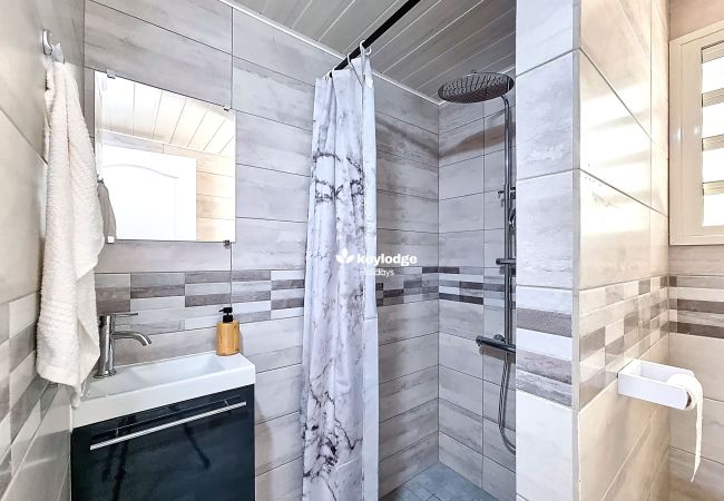 Apartment in CILAOS - Escale Ton Jo – 70 m² – close to Cilaos Center Apartment in CILAOS - Escale Ton Jo – 70 m² – close to Cilaos Center