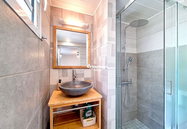 Apartment in CILAOS - Escale Ton Jo – 70 m² – close to Cilaos Center Apartment in CILAOS - Escale Ton Jo – 70 m² – close to Cilaos Center