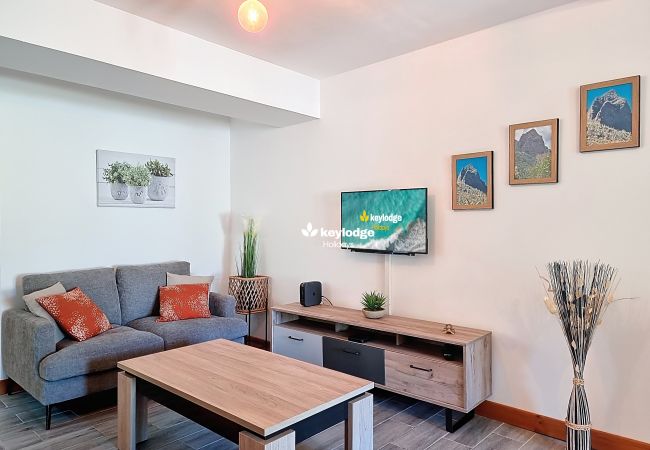 Apartment in CILAOS - Escale Ton Jo – 70 m² – close to Cilaos Center Apartment in CILAOS - Escale Ton Jo – 70 m² – close to Cilaos Center