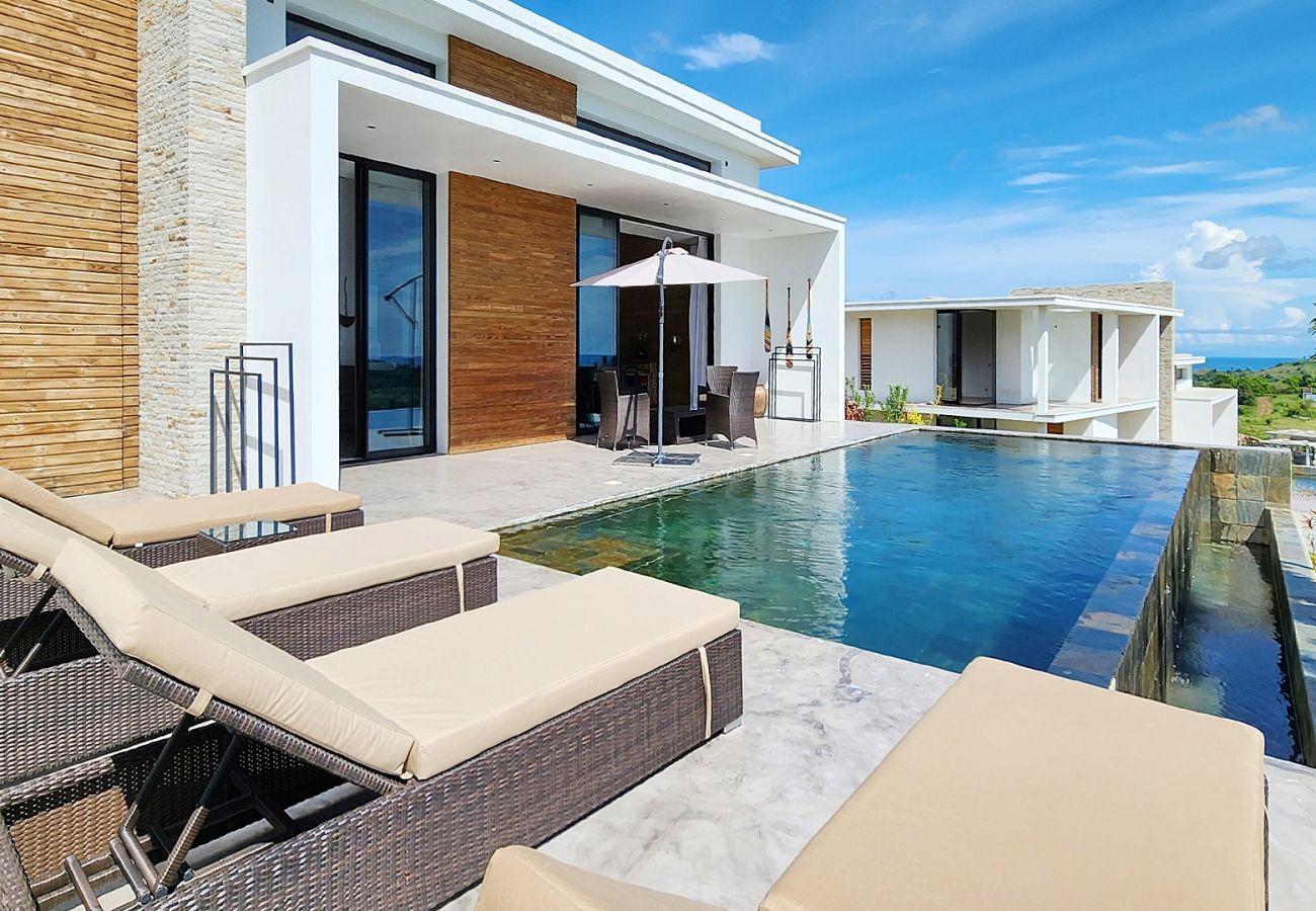 Villa in Hell-Ville - Villa Sambirano – 4 bedroom villa with pool and sea view – Nosy Be