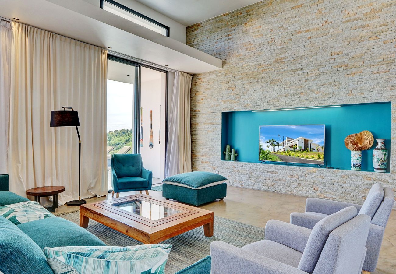 Villa in Hell-Ville - Villa Sambirano – 4 bedroom villa with pool and sea view – Nosy Be
