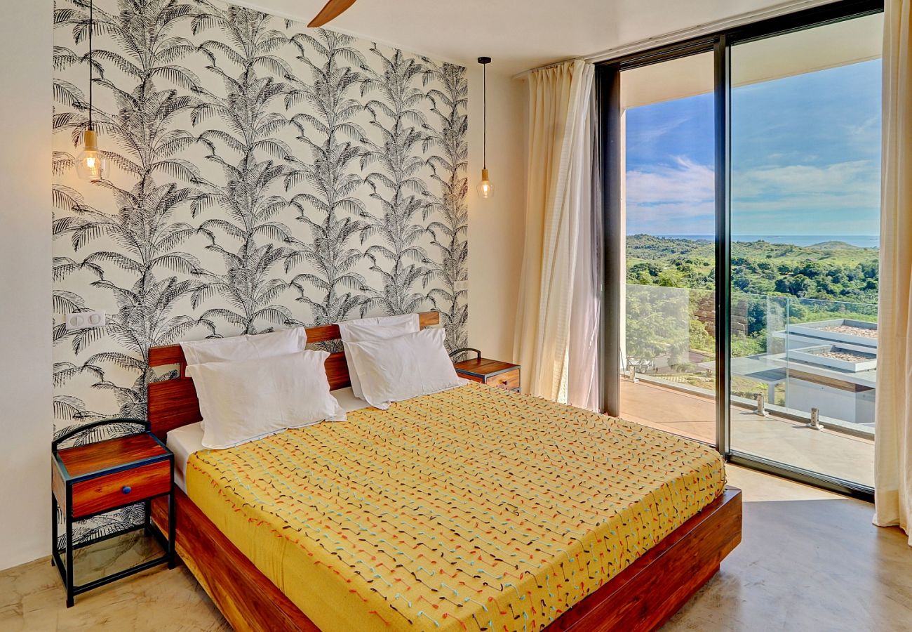 Villa in Hell-Ville - Villa Sambirano – 4 bedroom villa with pool and sea view – Nosy Be