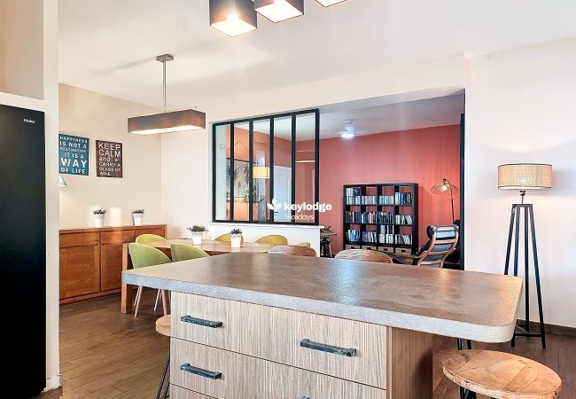 House in Saint-Leu - Villa Tropical View, 160m² villa with swimming pool in Saint-Leu House in Saint-Leu - Villa Tropical View, 160m² villa with swimming pool in Saint-Leu