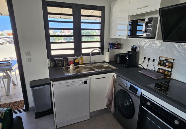 Apartment in SAINT-PIERRE - Kaz des Epices – 2 bedrooms apartment – Saint-Pierre Apartment in SAINT-PIERRE - Kaz des Epices – 2 bedrooms apartment – Saint-Pierre
