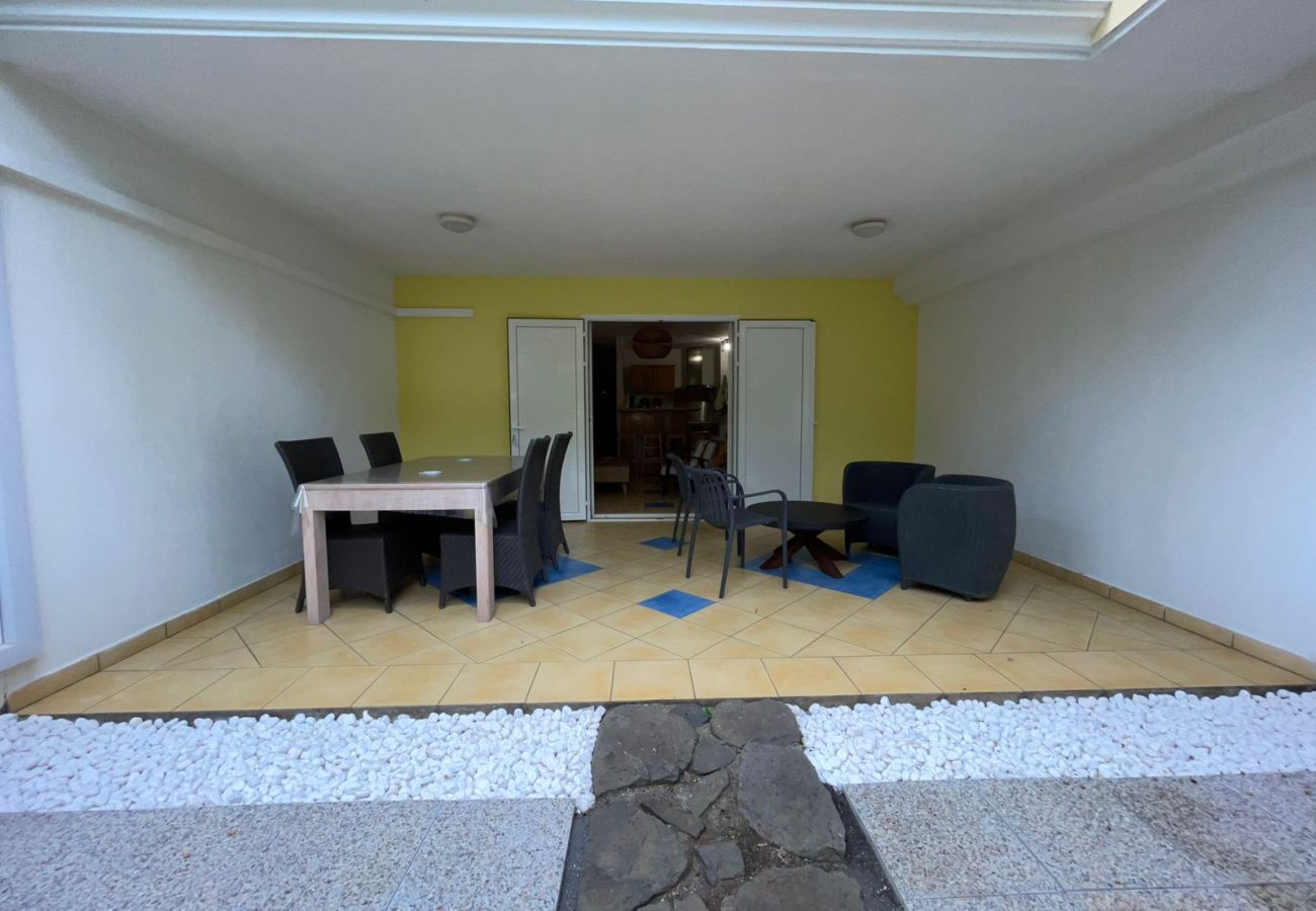 Apartment in Saint-Gilles les Bains - T3 Hevi – 68m² with outdoor terrace and communal pool – La Saline-les-Bains