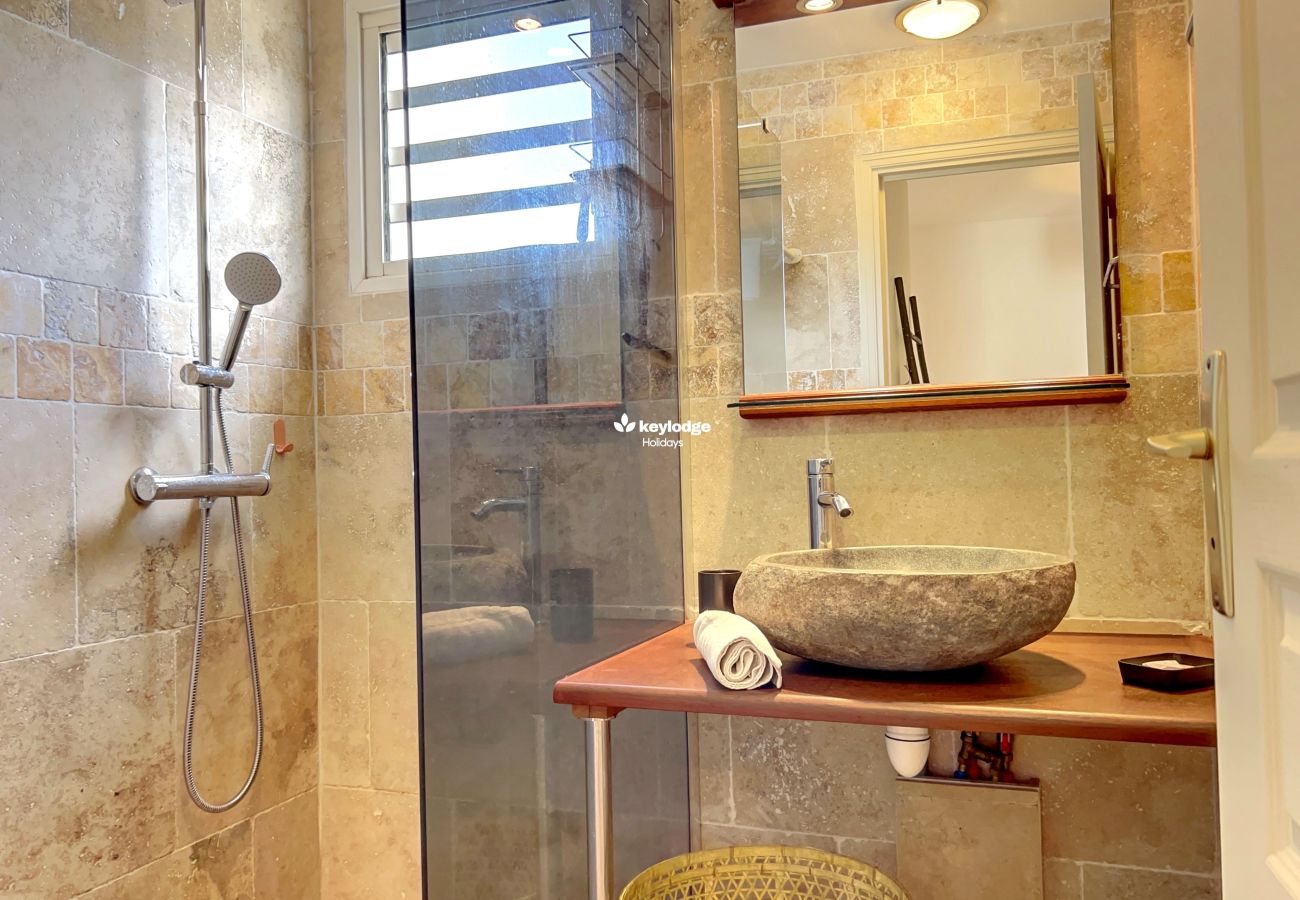 Apartment in Saint-Gilles les Bains - T3 Hevi – 68m² with outdoor terrace and communal pool – La Saline-les-Bains