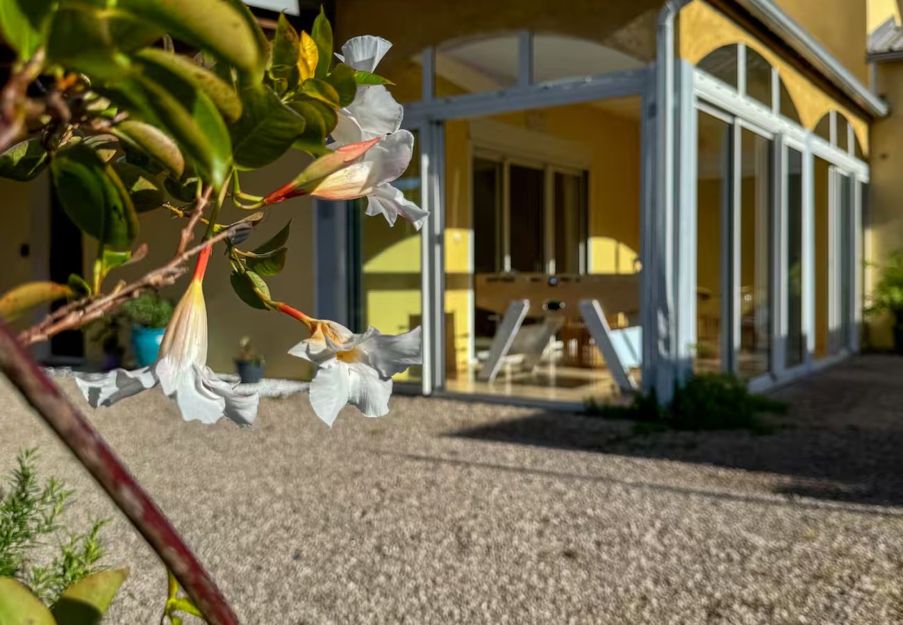 House in LA POSSESSION - Evasion-Dos D’ane*** – 4-bedroom villa with jacuzzi – La Possession