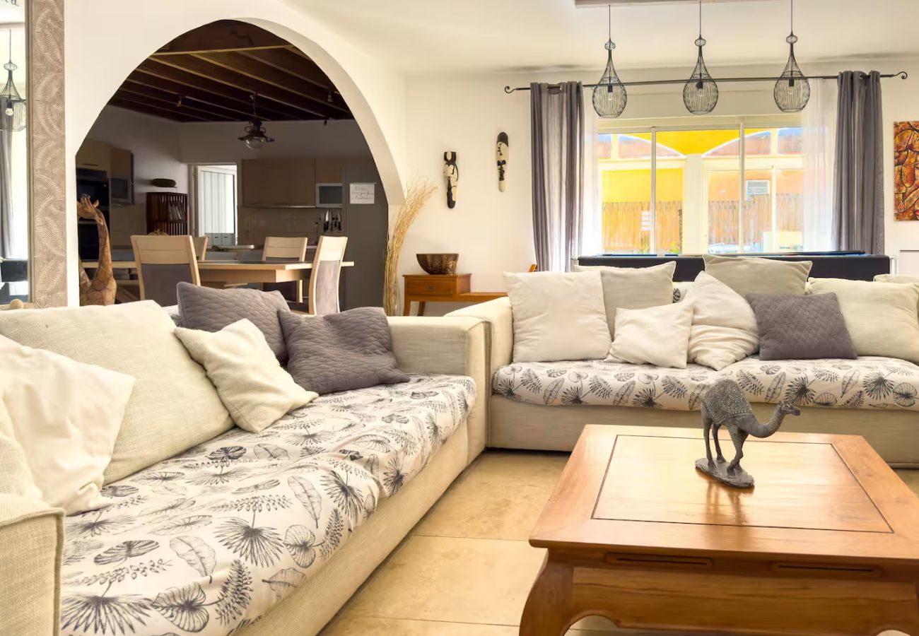 House in LA POSSESSION - Evasion-Dos D’ane*** – 4-bedroom villa with jacuzzi – La Possession