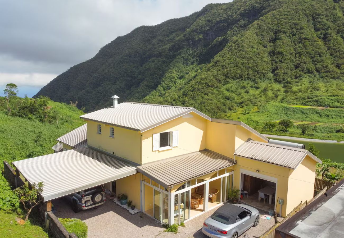 House in LA POSSESSION - Evasion-Dos D’ane*** – 4-bedroom villa with jacuzzi – La Possession