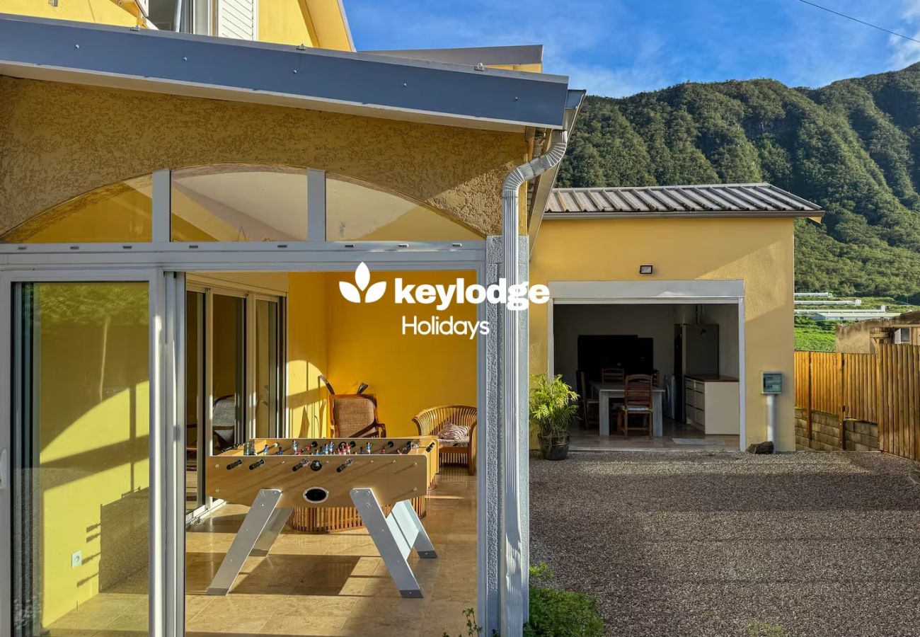 House in LA POSSESSION - Evasion-Dos D’ane*** – 4-bedroom Villa with jacuzzi – La Possession