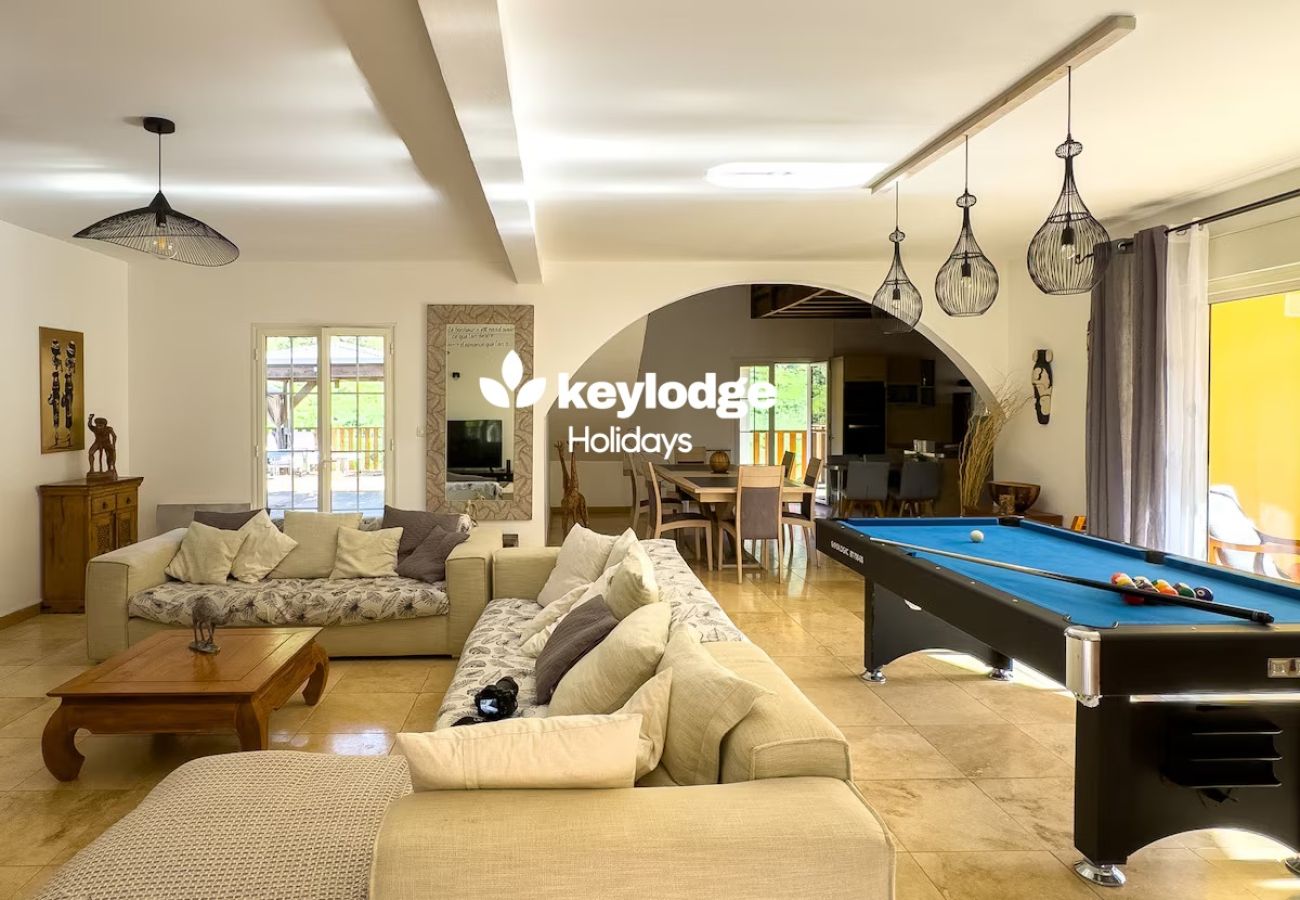 House in LA POSSESSION - Evasion-Dos D’ane*** – 4-bedroom Villa with jacuzzi – La Possession