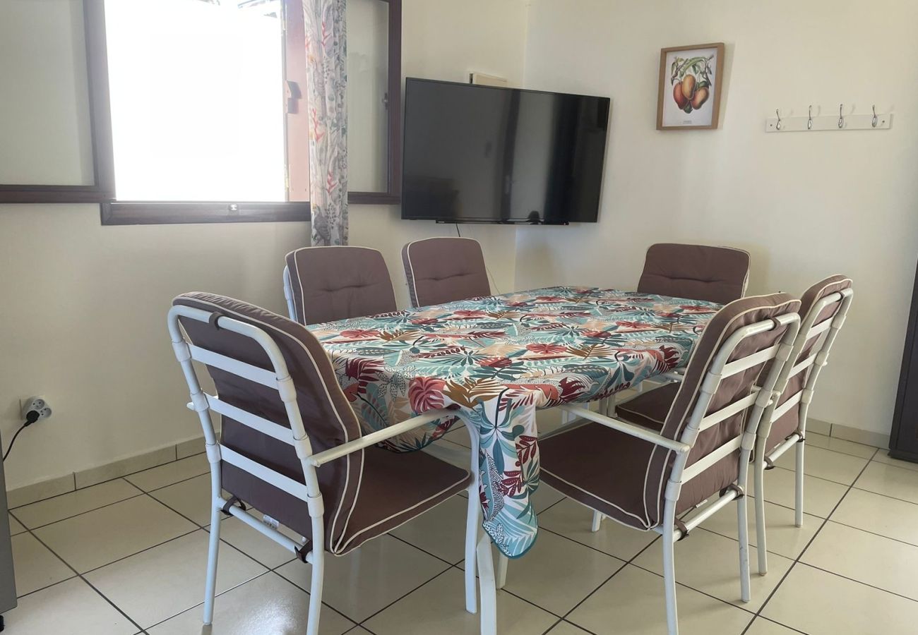 House in SAINT-PHILIPPE - Wopé Tremblet – 70m² house with garden – Saint-Philippe