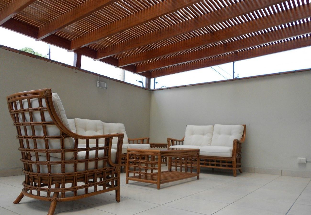 Villa à Saint-Gilles les Bains - Démo - 300m2 - Piscine - Plage de l'Ermitage