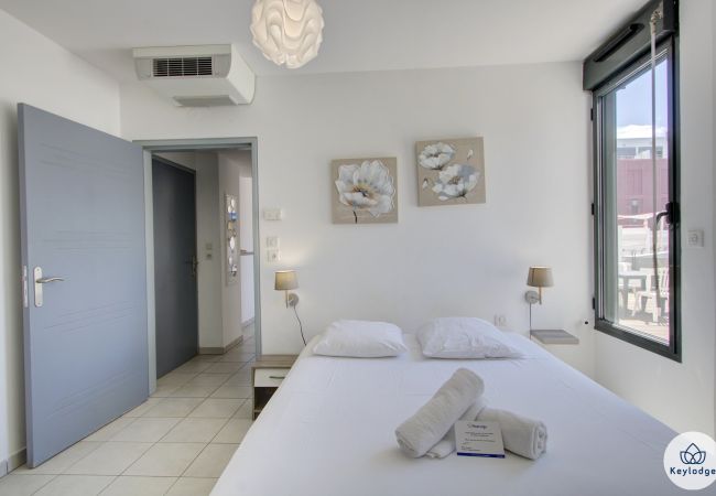 Appartement à Saint Pierre - T2 - Ti Patio*** - 38 m2 - Front de Mer - Saint-Pierre    Appartement à Saint Pierre - T2 - Ti Patio*** - 38 m2 - Front de Mer - Saint-Pierre