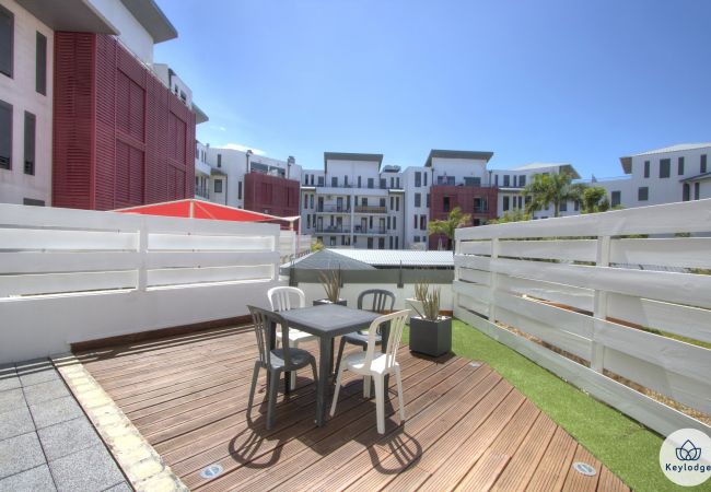 Appartement à Saint Pierre - T2 - Ti Patio*** - 38 m2 - Front de Mer - Saint-Pierre    Appartement à Saint Pierre - T2 - Ti Patio*** - 38 m2 - Front de Mer - Saint-Pierre