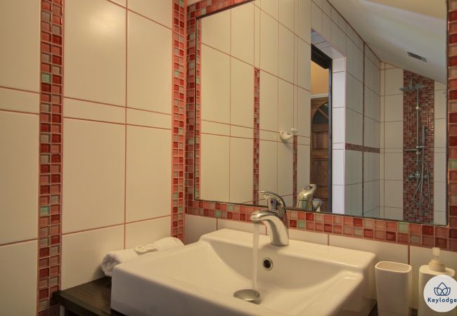 Appartement à Saint Denis - T3 – l’Orangel*** - 70m2 – Vue mer – Saint-Denis Appartement à Saint Denis - T3 – l’Orangel*** - 70m2 – Vue mer – Saint-Denis