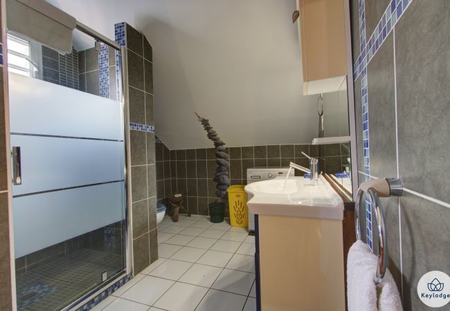 Appartement à Saint Denis - T3 – l’Orangel*** - 70m2 – Vue mer – Saint-Denis Appartement à Saint Denis - T3 – l’Orangel*** - 70m2 – Vue mer – Saint-Denis