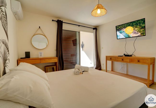 Studio à Saint Denis - T1 – Le Rive Gauche** –23 m2 – Proche centre Saint-Denis Studio à Saint Denis - T1 – Le Rive Gauche** –23 m2 – Proche centre Saint-Denis