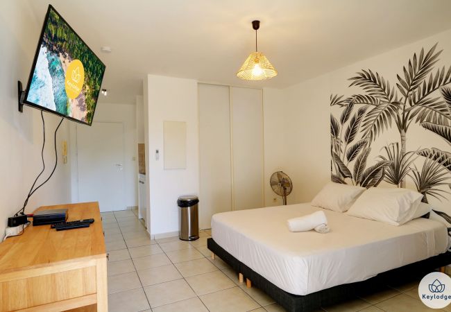 Studio à Saint Denis - T1 – Le Rive Gauche** –23 m2 – Proche centre Saint-Denis Studio à Saint Denis - T1 – Le Rive Gauche** –23 m2 – Proche centre Saint-Denis