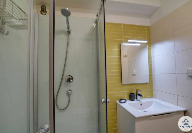 Studio à Saint Denis - T1 – Le Rive Gauche** –23 m2 – Proche centre Saint-Denis Studio à Saint Denis - T1 – Le Rive Gauche** –23 m2 – Proche centre Saint-Denis