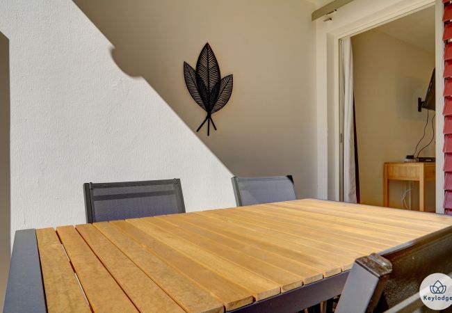 Studio à Saint Denis - T1 – Le Rive Gauche** –23 m2 – Proche centre Saint-Denis Studio à Saint Denis - T1 – Le Rive Gauche** –23 m2 – Proche centre Saint-Denis