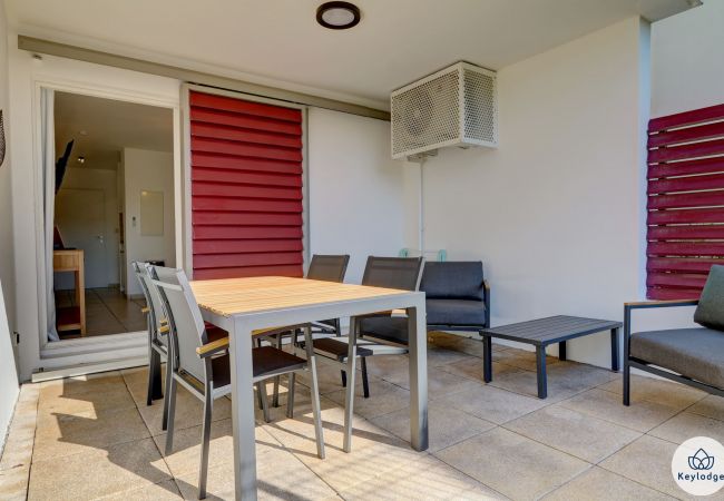 Studio à Saint Denis - T1 – Le Rive Gauche** –23 m2 – Proche centre Saint-Denis Studio à Saint Denis - T1 – Le Rive Gauche** –23 m2 – Proche centre Saint-Denis