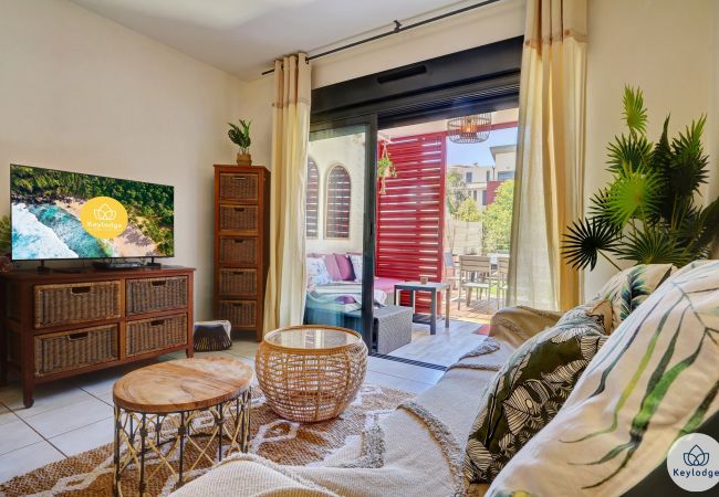 Appartement à Saint Pierre - T2 – Ti Patio II**** – Centre-ville de Saint-Pierre Appartement à Saint Pierre - T2 – Ti Patio II**** – Centre-ville de Saint-Pierre
