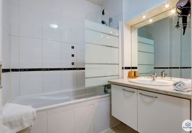 Appartement à Saint Denis - T2 – La Corbeilloise – Proche du centre de Saint-Denis Appartement à Saint Denis - T2 – La Corbeilloise – Proche du centre de Saint-Denis