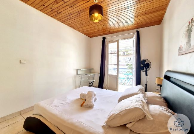 Appartement à Saint Denis - T3 – Paul et Aliette*** – 70 m² – Près du centre-ville de St-Denis Appartement à Saint Denis - T3 – Paul et Aliette*** – 70 m² – Près du centre-ville de St-Denis
