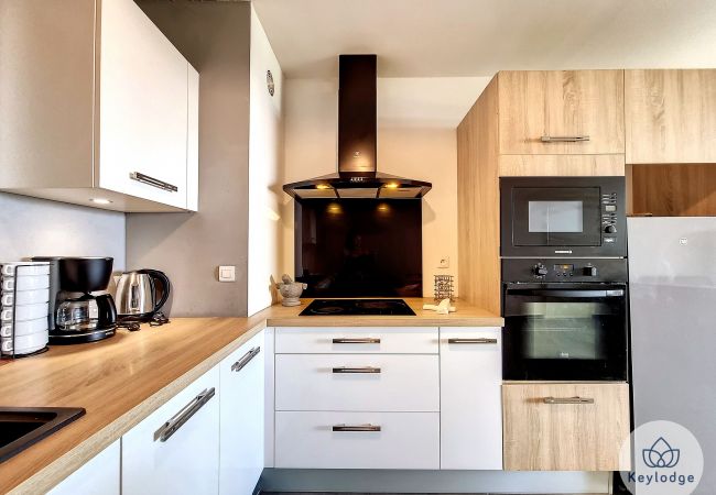 Appartement à Saint Denis -  T3 Bô'Pi - 79m² - Saint-Denis proche du CHU Appartement à Saint Denis -  T3 Bô'Pi - 79m² - Saint-Denis proche du CHU