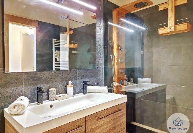 Appartement à Saint Denis -  T3 Bô'Pi - 79m² - Saint-Denis proche du CHU Appartement à Saint Denis -  T3 Bô'Pi - 79m² - Saint-Denis proche du CHU