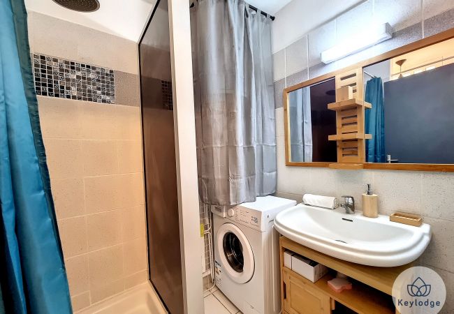 Studio à Saint-Gilles les Bains - Nice Days*** – 32 m² – Boucan canot Studio à Saint-Gilles les Bains - Nice Days*** – 32 m² – Boucan canot