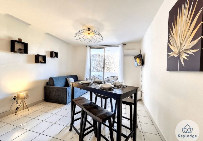 Studio à Saint-Gilles les Bains - Nice Days*** – 32 m² – Boucan canot Studio à Saint-Gilles les Bains - Nice Days*** – 32 m² – Boucan canot