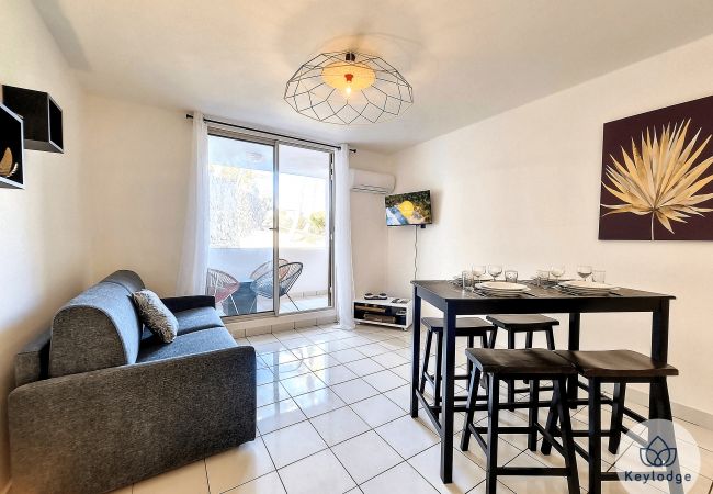 Studio à Saint-Gilles les Bains - Nice Days*** – 32 m² – Boucan canot Studio à Saint-Gilles les Bains - Nice Days*** – 32 m² – Boucan canot