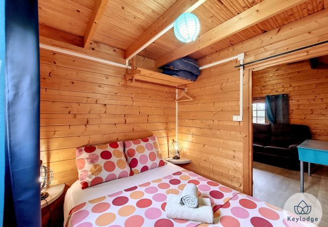 Bungalow à SAINT-LOUIS - Jardin de Montplaisir - Joli Coeur – Bungalow 25m² avec jacuzzi et vue sur la montagne – Saint-Louis Bungalow à SAINT-LOUIS - Jardin de Montplaisir - Joli Coeur – Bungalow 25m² avec jacuzzi et vue sur la montagne – Saint-Louis