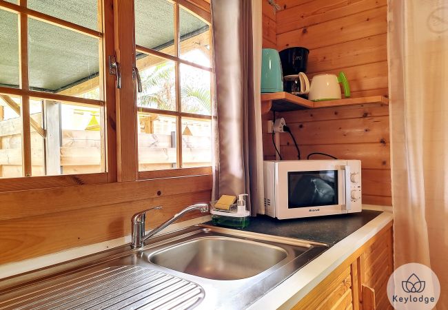 Bungalow à SAINT-LOUIS - Jardin de Montplaisir - Scheffléra – Bungalow 25m² avec vue sur la montagne – Saint-Louis Bungalow à SAINT-LOUIS - Jardin de Montplaisir - Scheffléra – Bungalow 25m² avec vue sur la montagne – Saint-Louis