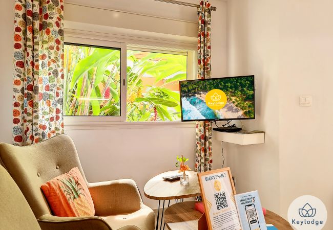 Studio à LES AVIRONS - Balcons du Sud, Le Cardinal –T1 bis 35m² avec bassin détente commun – Les Avirons Studio à LES AVIRONS - Balcons du Sud, Le Cardinal –T1 bis 35m² avec bassin détente commun – Les Avirons
