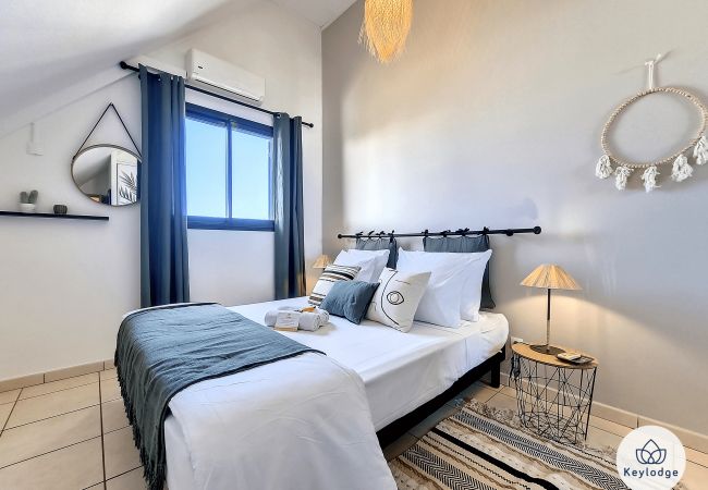 Appartement à Saint-Leu - Leu Bengali*** – T4 duplex de 79 m² - Saint-Leu Appartement à Saint-Leu - Leu Bengali*** – T4 duplex de 79 m² - Saint-Leu