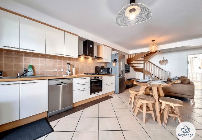 Appartement à Saint-Leu - Leu Bengali*** – T4 duplex de 79 m² - Saint-Leu Appartement à Saint-Leu - Leu Bengali*** – T4 duplex de 79 m² - Saint-Leu