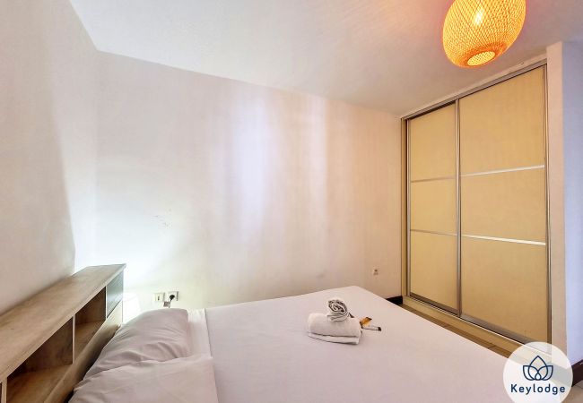 Appartement à Saint Denis - T3 – Kheyl Home** - 47 m² -  Ste-Clotilde Appartement à Saint Denis - T3 – Kheyl Home** - 47 m² -  Ste-Clotilde