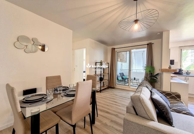 Appartement à Sainte-Clotilde - T2 – Valériane*** - 45 m² - Sainte-Clotilde Appartement à Sainte-Clotilde - T2 – Valériane*** - 45 m² - Sainte-Clotilde